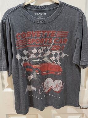 Chemistry Chevrolet Corvette 90 Sports Car ZR1 Retro Graphic Tee in Gray Size S
